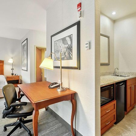Hampton Inn & Suites Mystic Kültér fotó