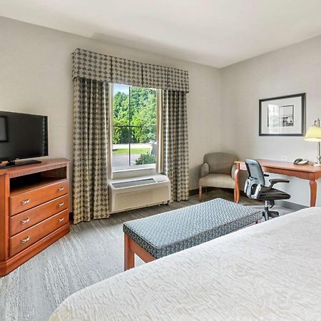 Hampton Inn & Suites Mystic Kültér fotó