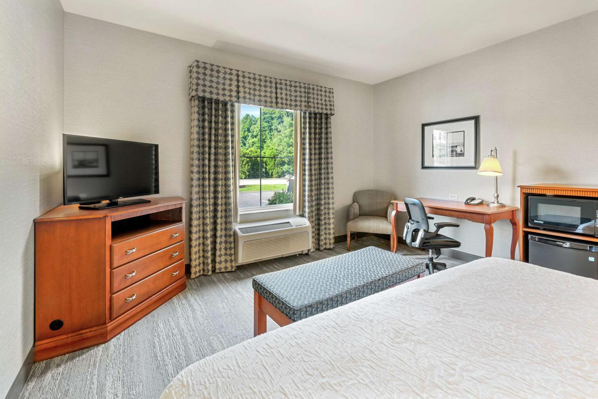 Hampton Inn & Suites Mystic Kültér fotó