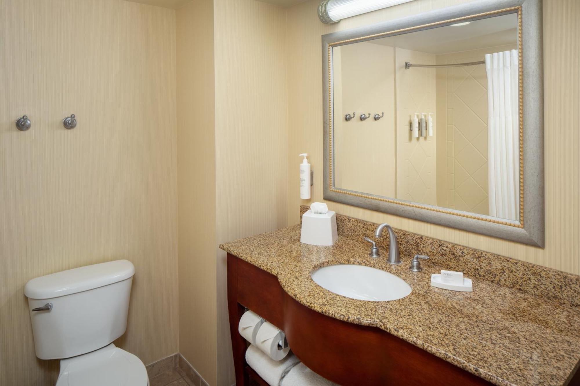 Hampton Inn & Suites Mystic Kültér fotó