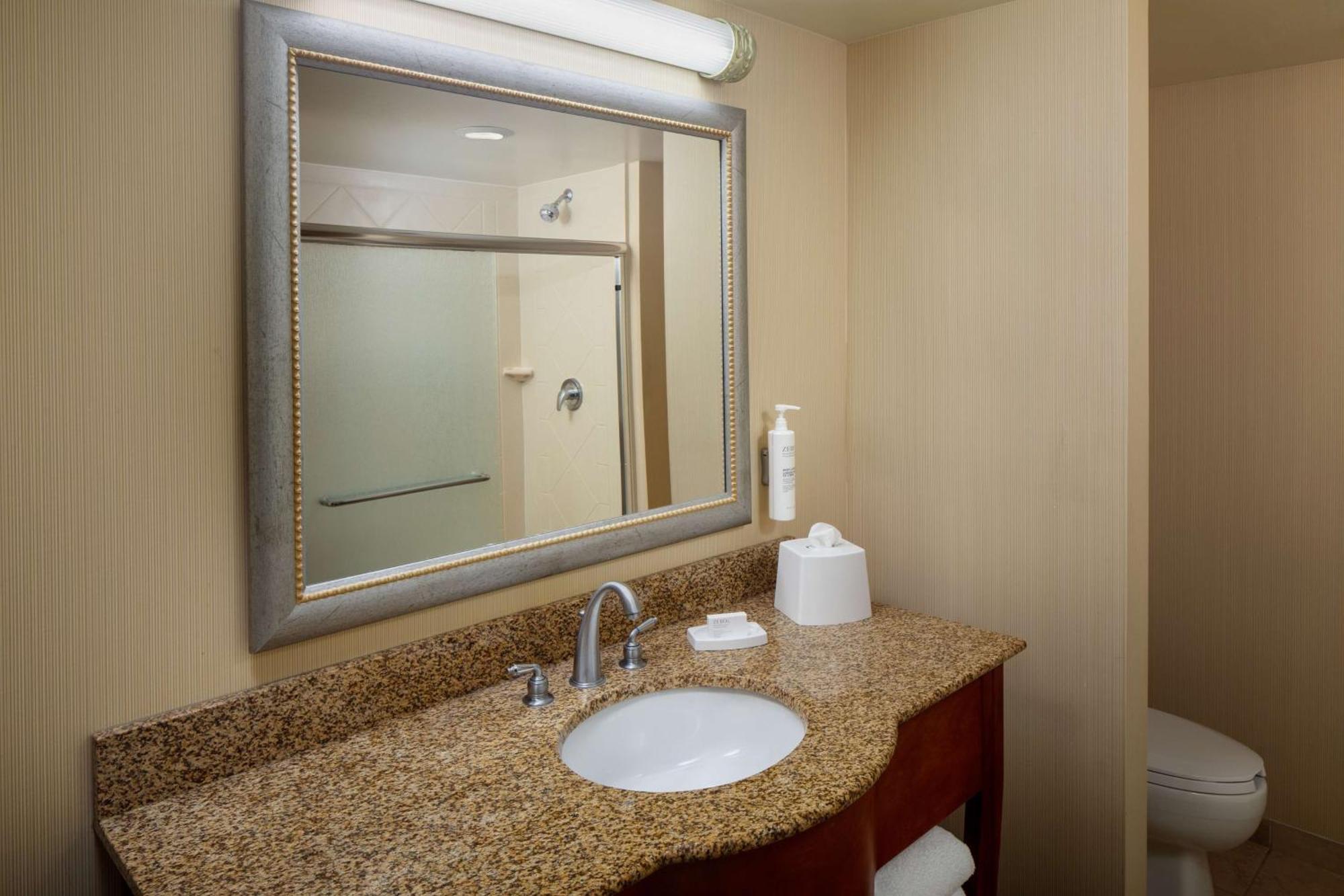 Hampton Inn & Suites Mystic Kültér fotó