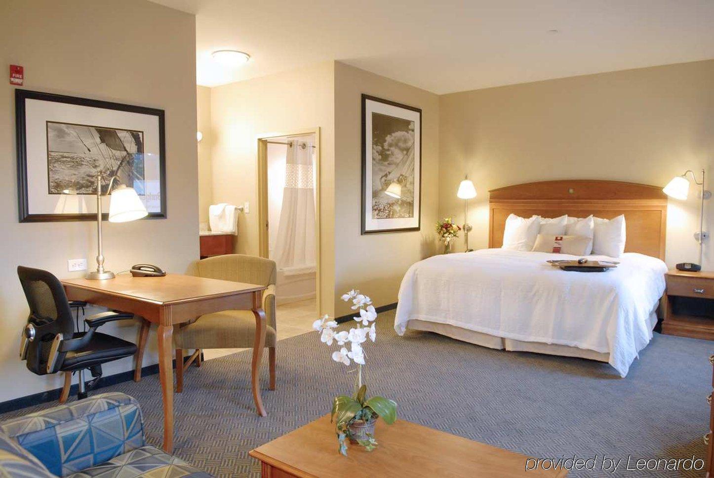 Hampton Inn & Suites Mystic Szoba fotó